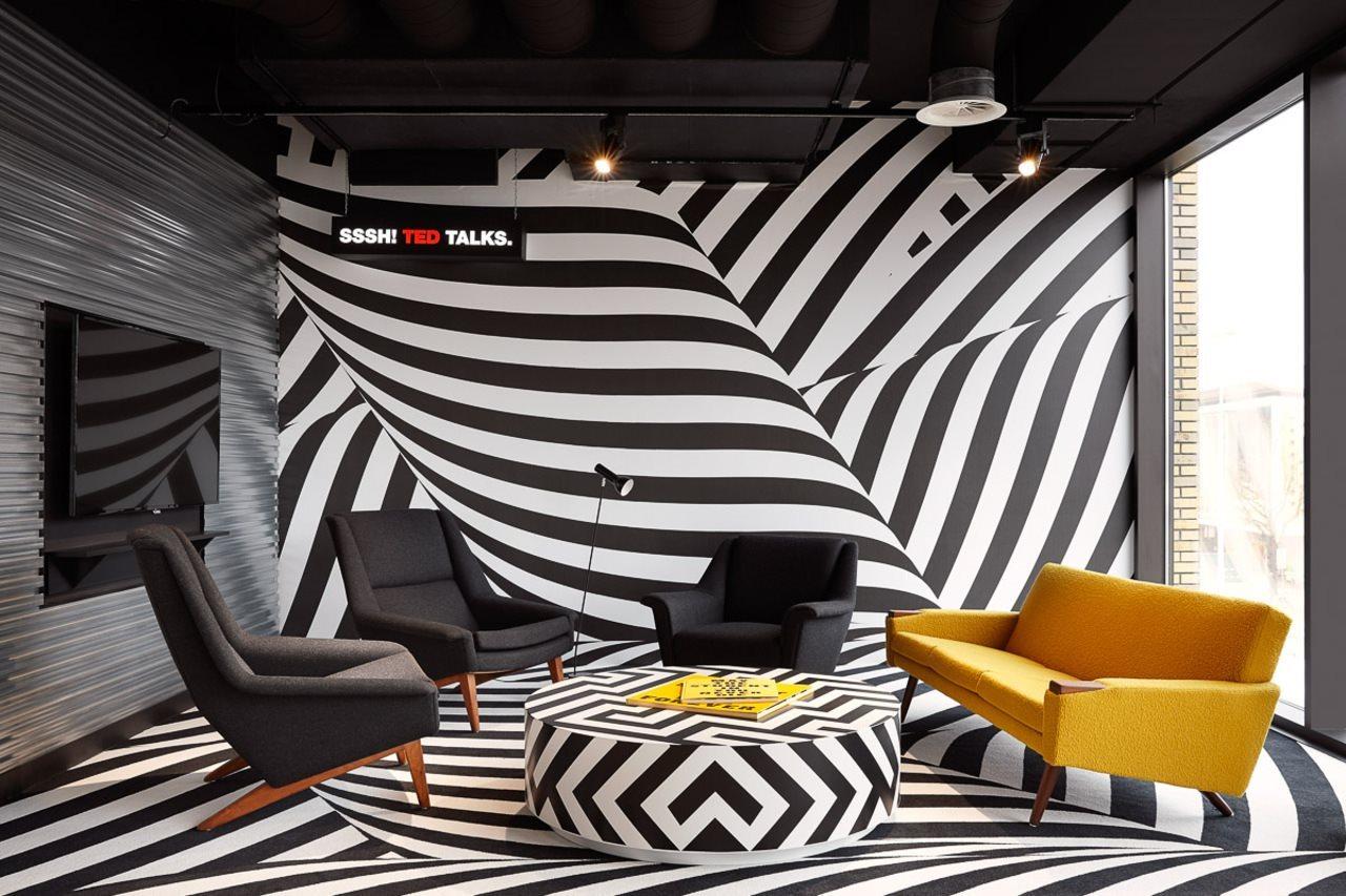 Hotel The Social Hub 4*